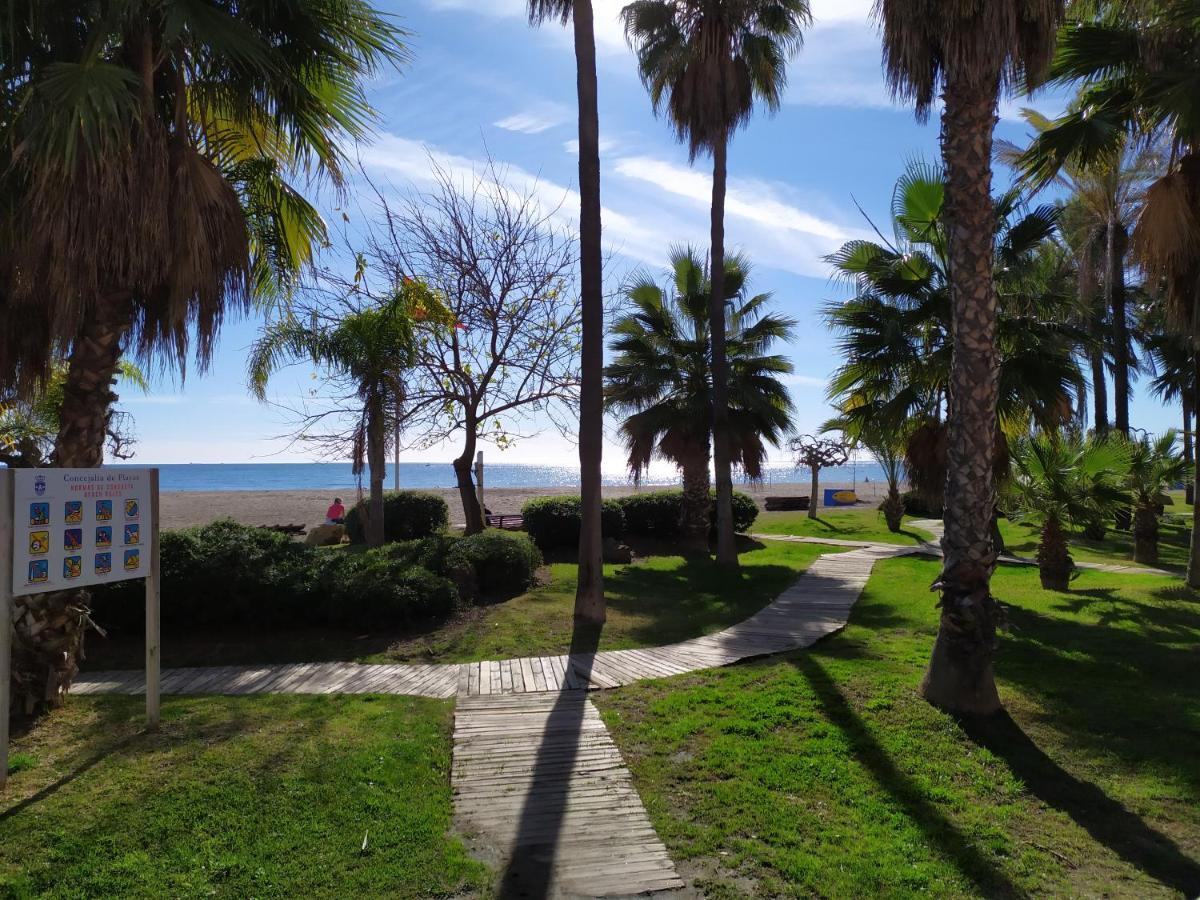 Benalmadena Piscis Sun & Beach Apartment Bagian luar foto